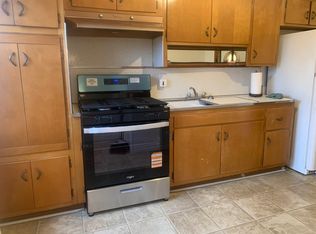 61-38 71st St #2, Middle Village, NY 11379