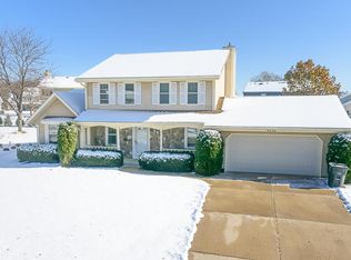 4230 W Tumble Creek Ct, Franklin, WI 53132