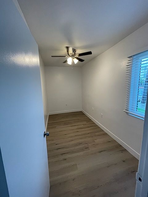 1st image of 7744 Reseda Blvd #28