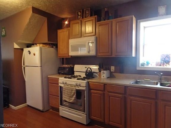 5th image of 3554 Whitman Ct