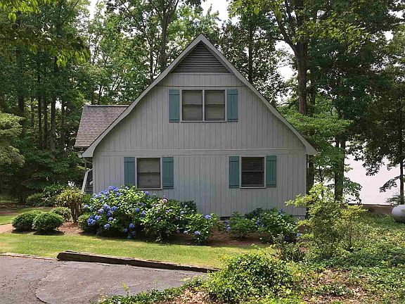 3rd image of 145 Whippoorwill Dr