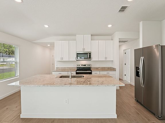 The Kitchen at 7500 Queensgate Cir
