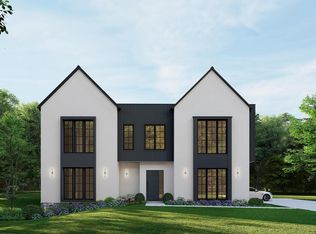 8303 Lee Ln, Vienna, VA 22182