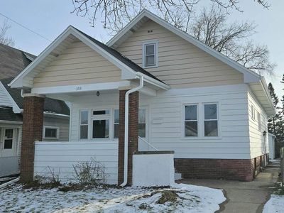 3719 Wright AVENUE, Racine, WI, 53405