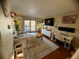 29 Valley Ave APT 3, Iowa City, IA 52246