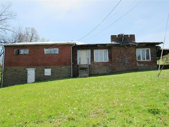 3rd image of 810 Newingham Ln