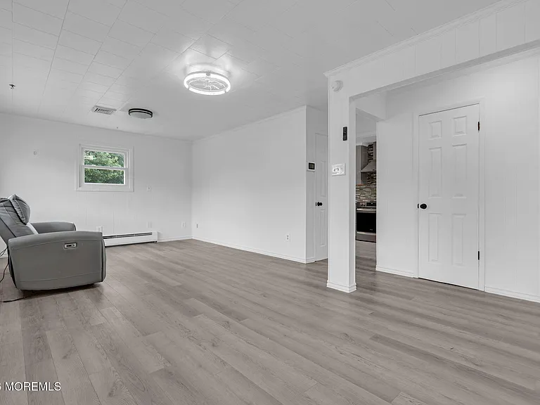 405 Terrace Ave — Photo 13