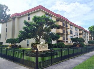 1000 Spanish River Rd APT 4D, Boca Raton, FL 33432