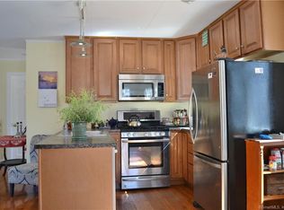 8 Laurel Dr, New Milford, CT 06776