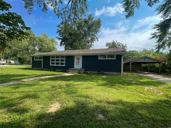 305 E Franklin St, Salem, MO 65560