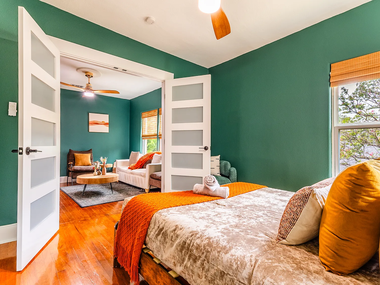1 bed, 700 sqft, $2,350 — Photo 3