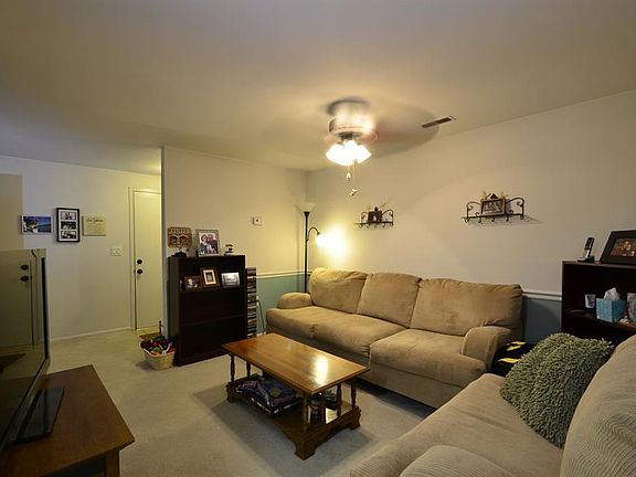 5th image of 13211 Chalet Pl APT 104