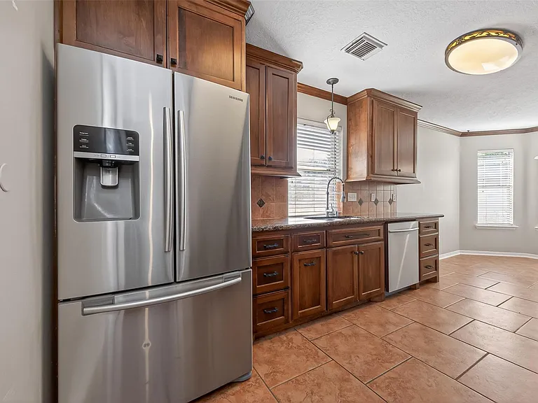 3719 Apple Hollow Ln — Photo 10