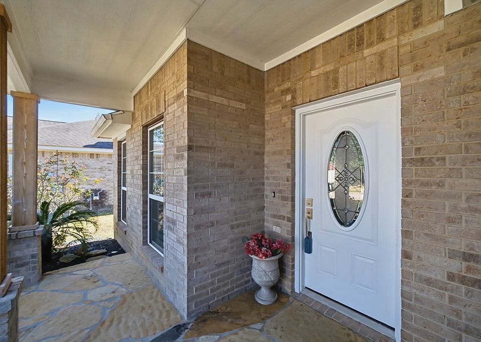 1st image of 3116 Creek Bank Ln