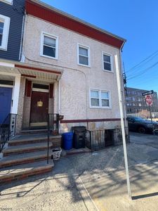 93 Bruen St, Newark, NJ, 07105