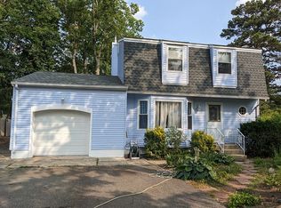 127 Cedar Lake Dr, Williamstown, NJ 08094