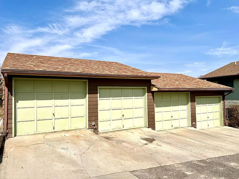 744 Darby St. — Photo 13