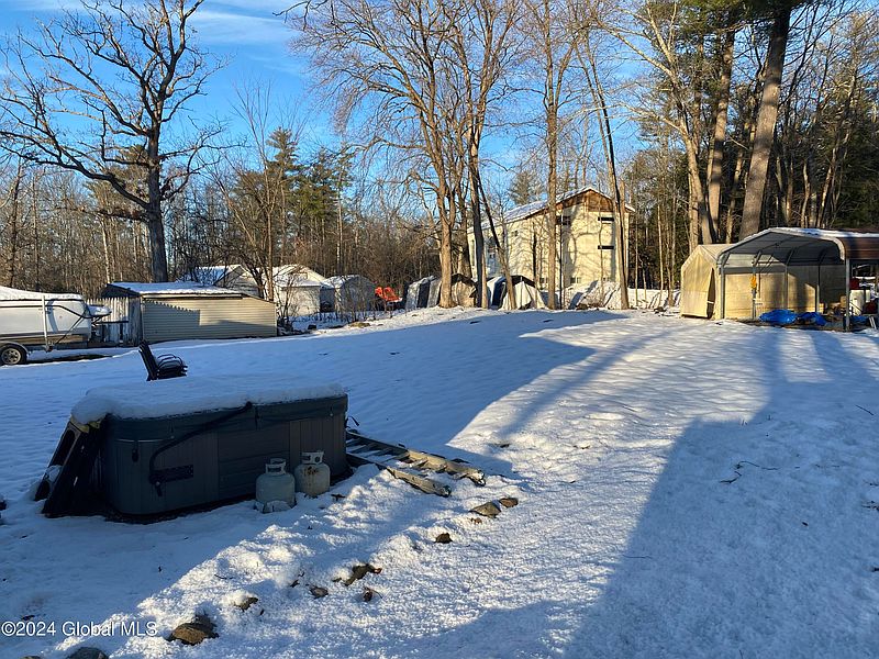 5th image of 30 Eastside Drive