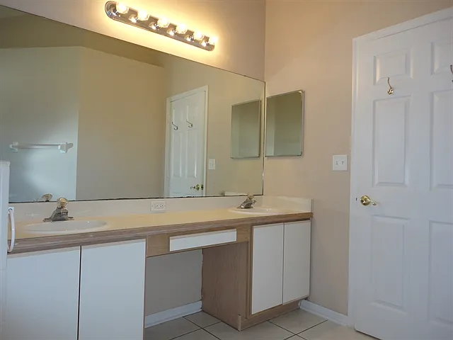 15408 Greater Groves Blvd — Photo 10