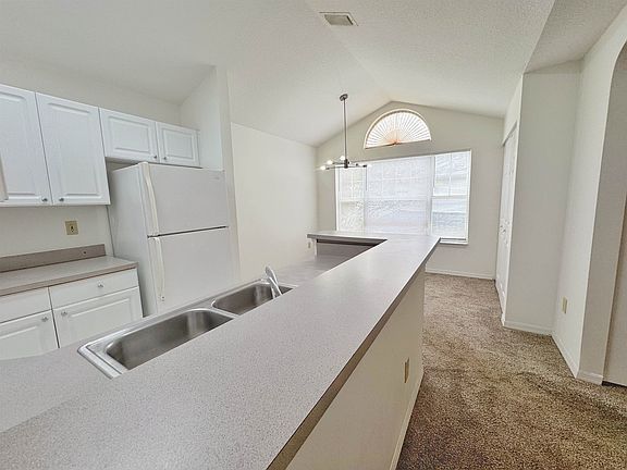 5th image of 33203 Harbour Vista Cir