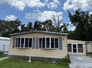 5013 Shirley Cir, Zephyrhills, FL 33542