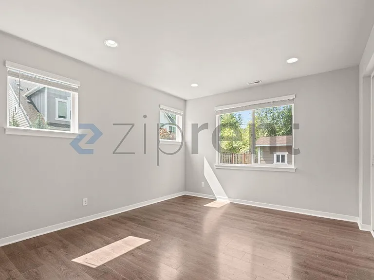27481 226th Ave SE — Photo 6