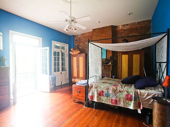 Second floor bedroom 