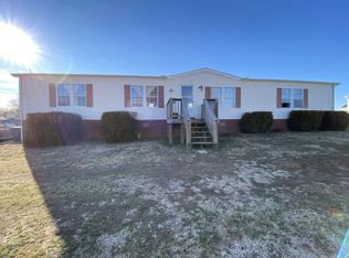 951 Rock Springs Rd, Bethpage, TN 37022