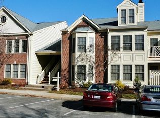 12012 Ridge Knoll Dr UNIT 601A, Fairfax, VA 22033