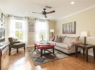 812 Grand St APT 308, Hoboken, NJ 07030