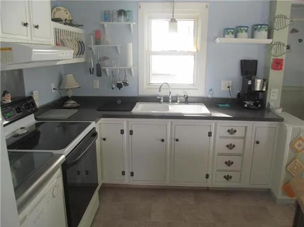 1955 Ross Rd, Lyons, NY 14489