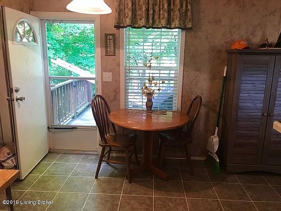 5th image of 56 Browns Hideaway Ln