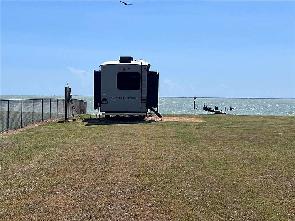 1st image of 1377 Swan Point Rd