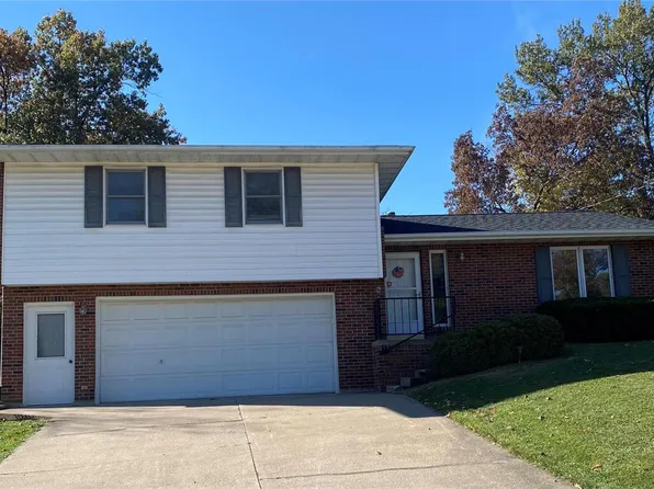 11 D Ville Pl, Hannibal, MO 63401