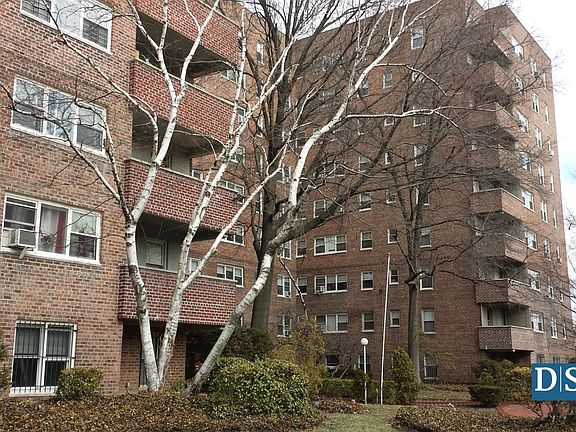 2nd image of 16605 Highland Ave APT 5X
