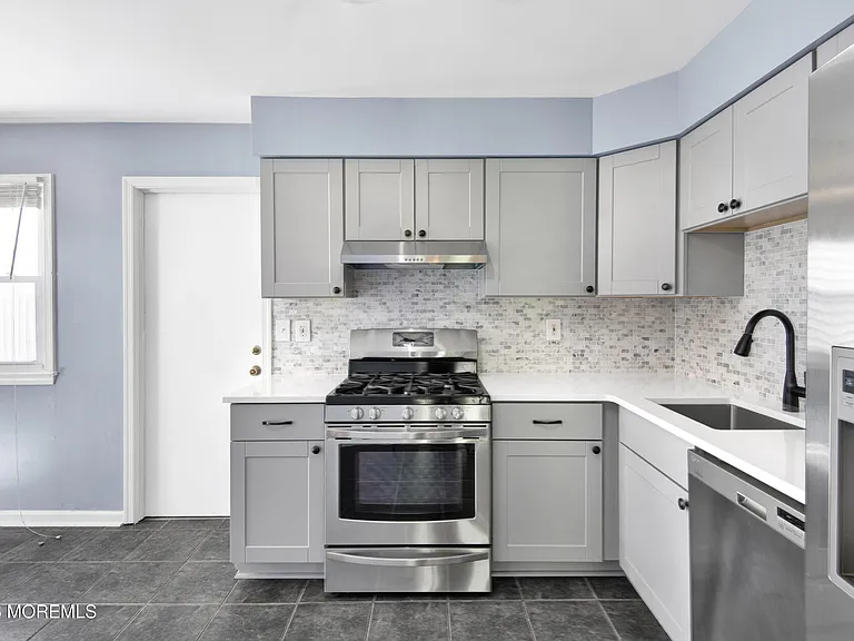 6 Stowe Ct — Photo 13