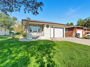 709 Hustead St, Wall, SD 57790