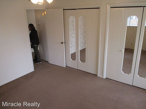 2nd image of 6038 N College Ave APT A