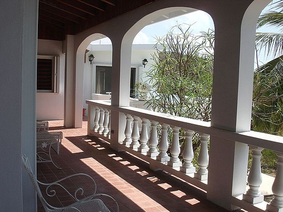 Southwest deck (8' X 36').