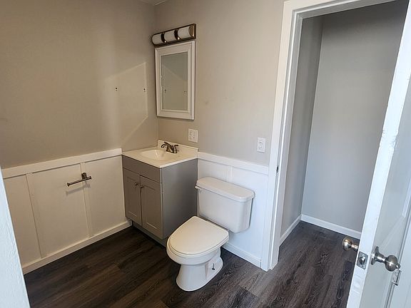 2nd image of 116 N Farmer St APT 2