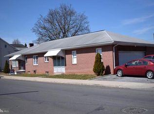 17 E Broad St, Palmyra, PA 17078