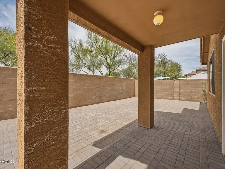 21862 N 40th Pl — Photo 19