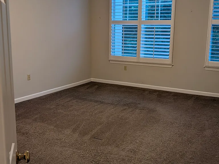 405 W 7th St #410 — Photo 14