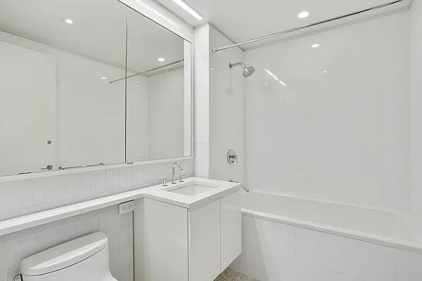 Rented by Oxford Property Group | media 26