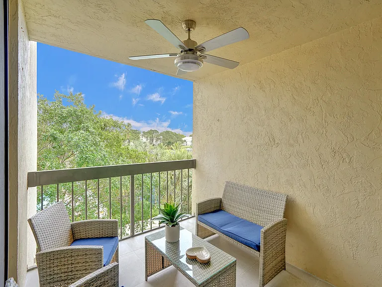 955 Egret Cir #405 — Photo 38