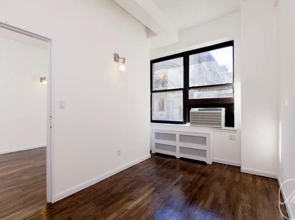 43 West 16th Street image 4 of 7