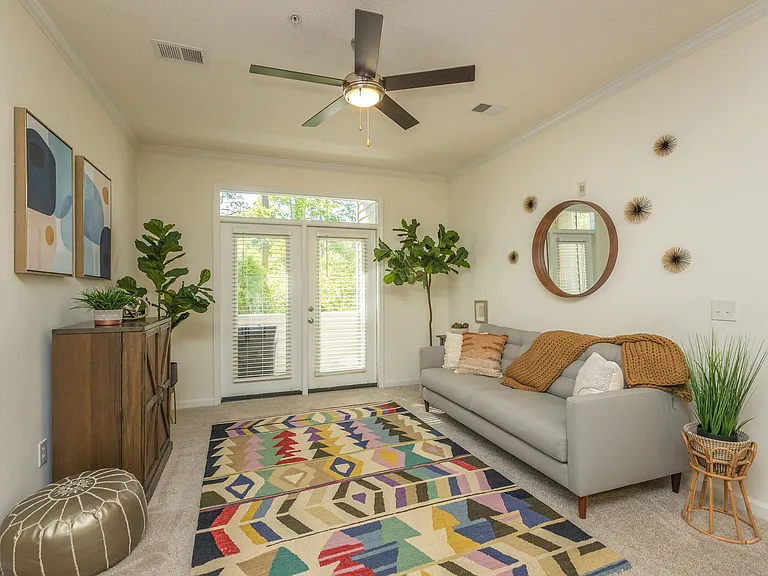 Willow Glen — Photo 23