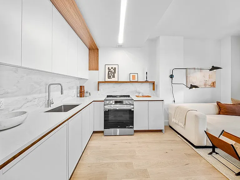 570 Fulton St #9D — Photo 7