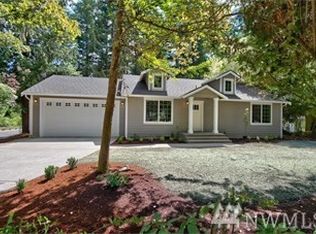 30 E Heights Pl S, Belfair, WA 98528