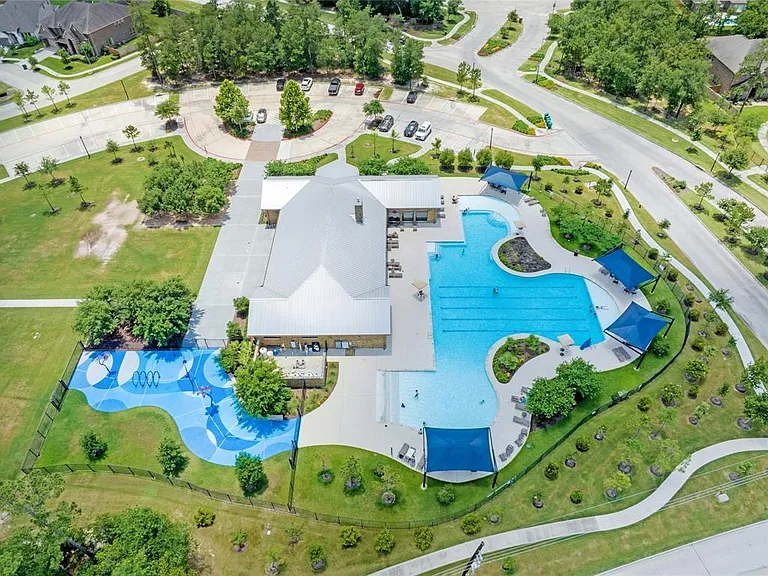 2558 Marufo Vega Dr — Photo 39